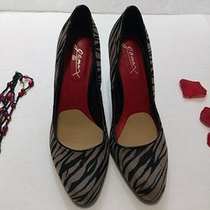 Jo max  Zebra print 4 inch heel